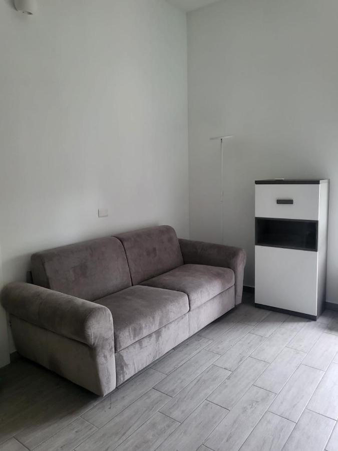 Ferienwohnung Bilocale Liberty Viggiù Exterior foto